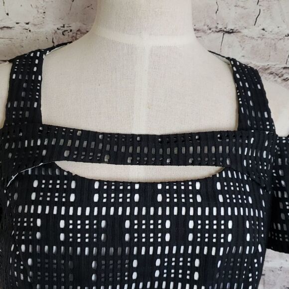 EUC Donna Degman - Picture 4 of 5